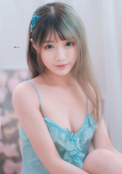 美女诱惑